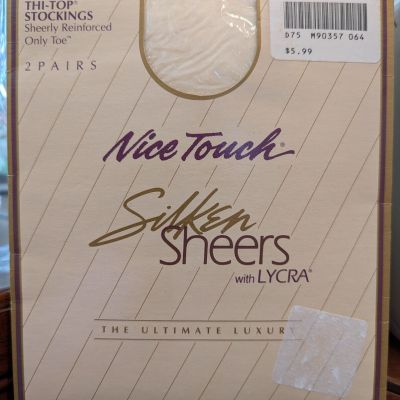 2 Pairs Nice Touch Silken Sheers Thi-Top Stockings Pearl Long Up To 6' /200 Lbs.
